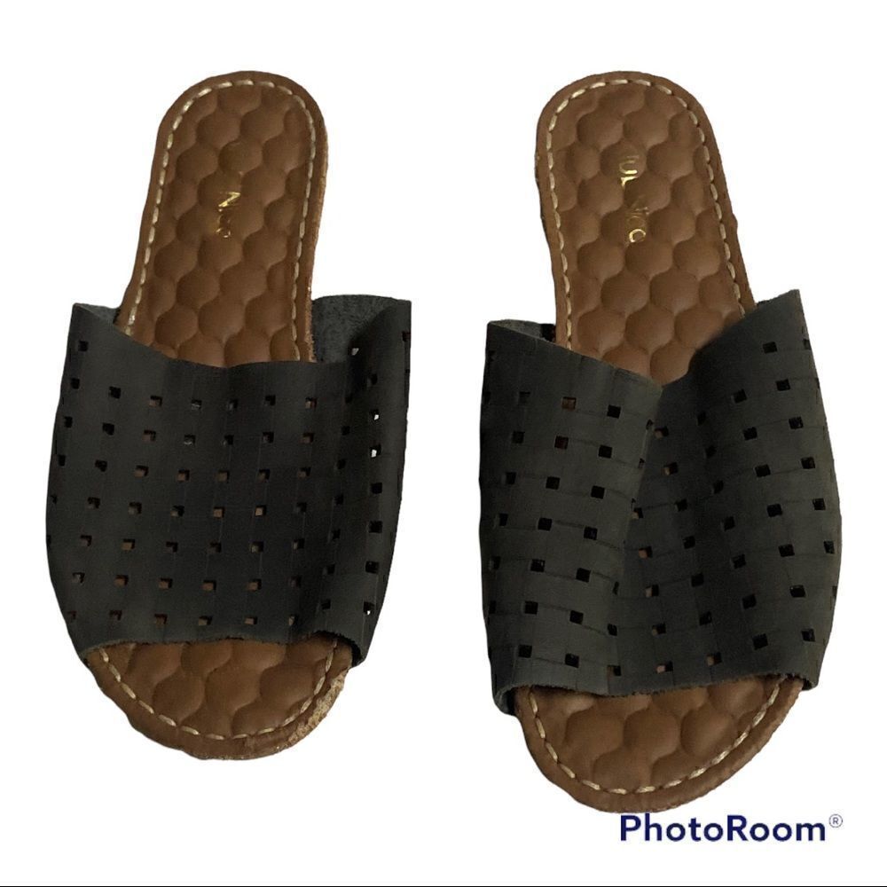 Klub Nico Women’s Grey and Brown Sip-On Sandals Size 6‎